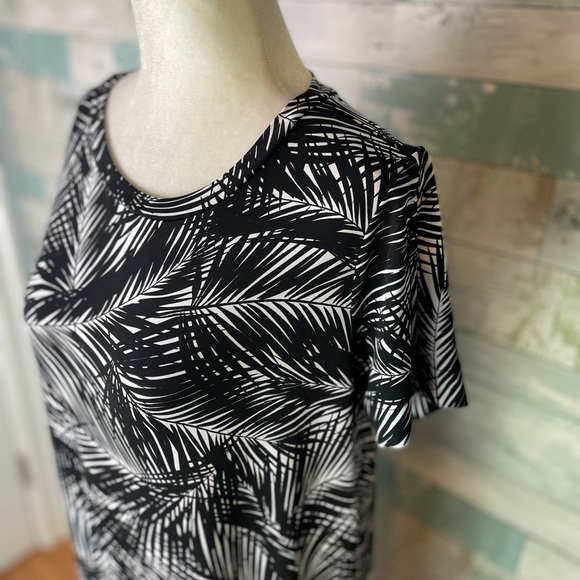 MICHAEL Michael Kors cold shoulder dress fits size S-M - Picture 2 of 6